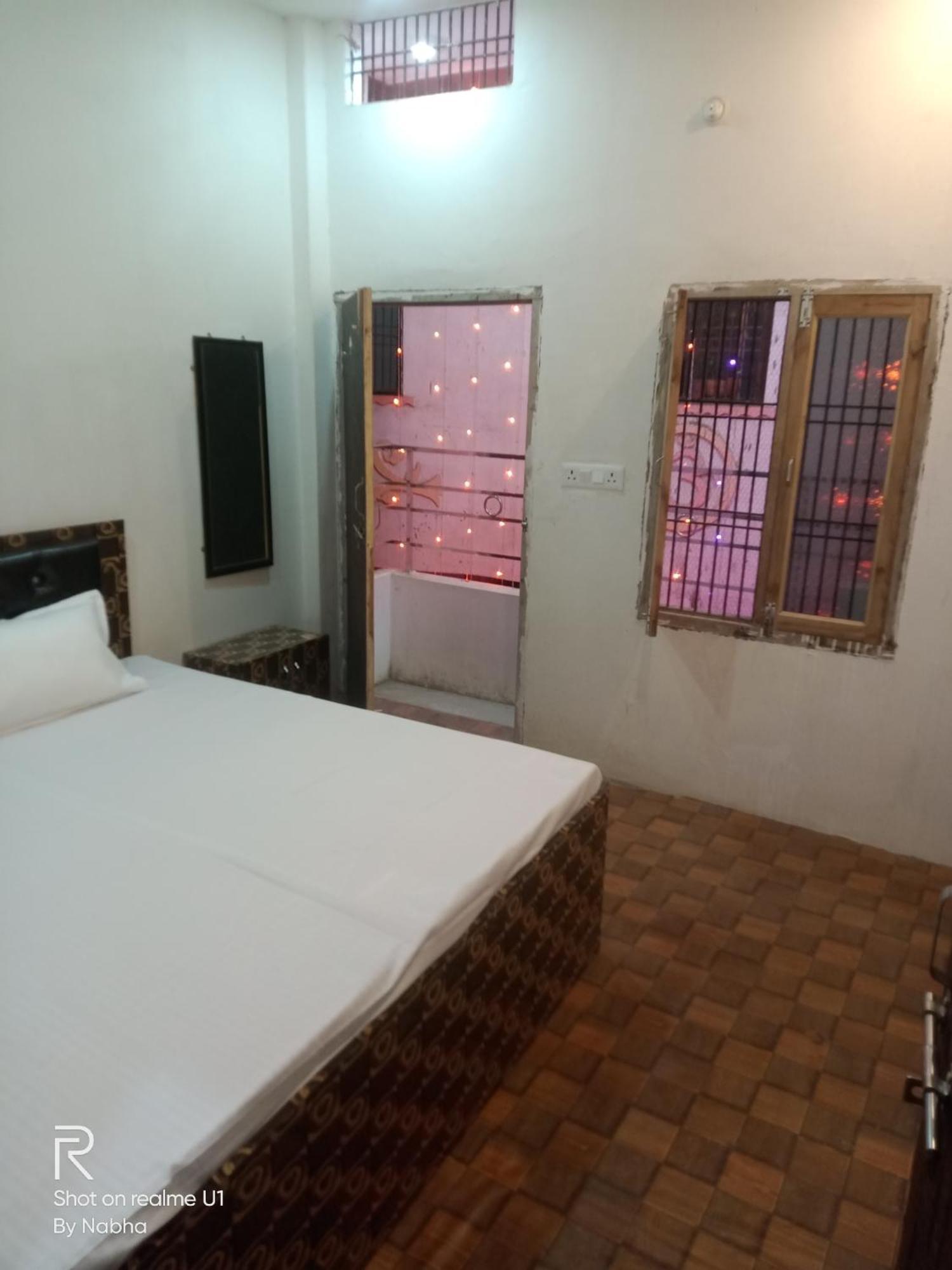 Shivaay Home Stay Βαρανάσι Εξωτερικό φωτογραφία